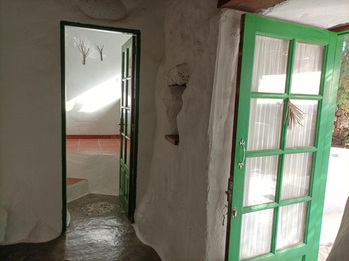 Casa Samarin Guest House Las Brenas Exterior photo